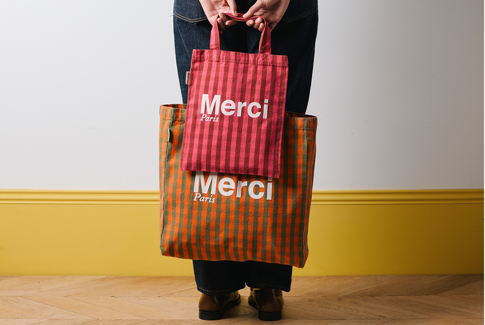 Merci tote bags