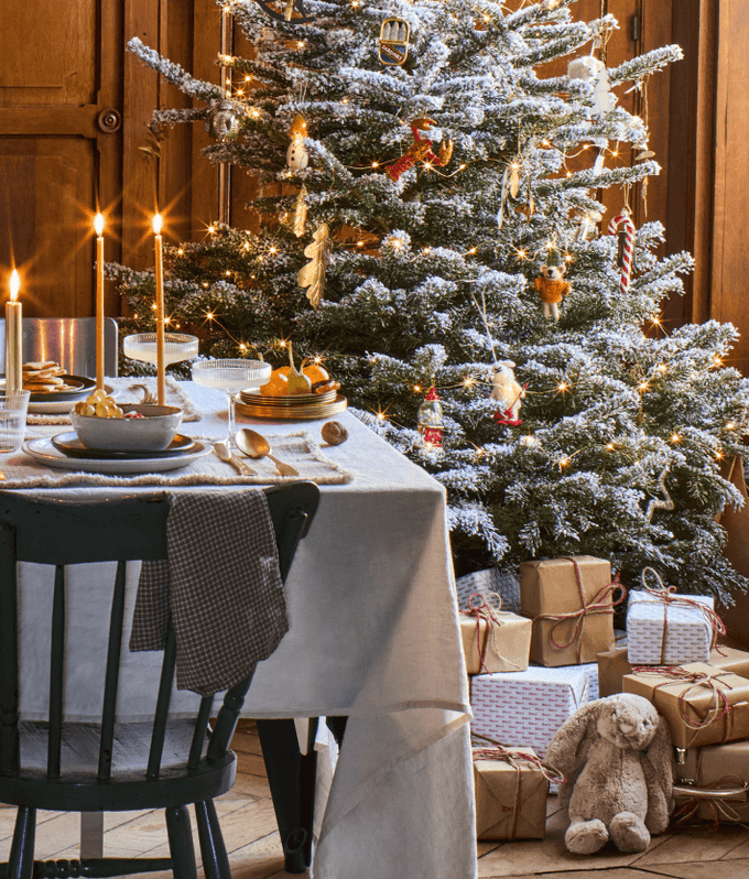 the CHRISTMAS TABLE